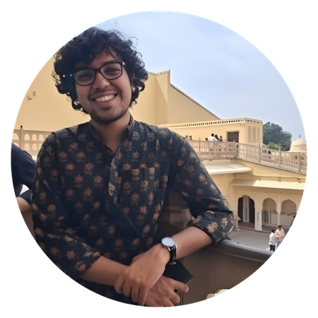 Saukarya Samad Mahanagar Author